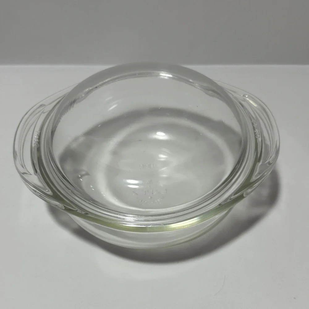 Vintage 1930s / 1940s Pyrex Clear Glass Serving Bowl 022 with Lid 682-C5